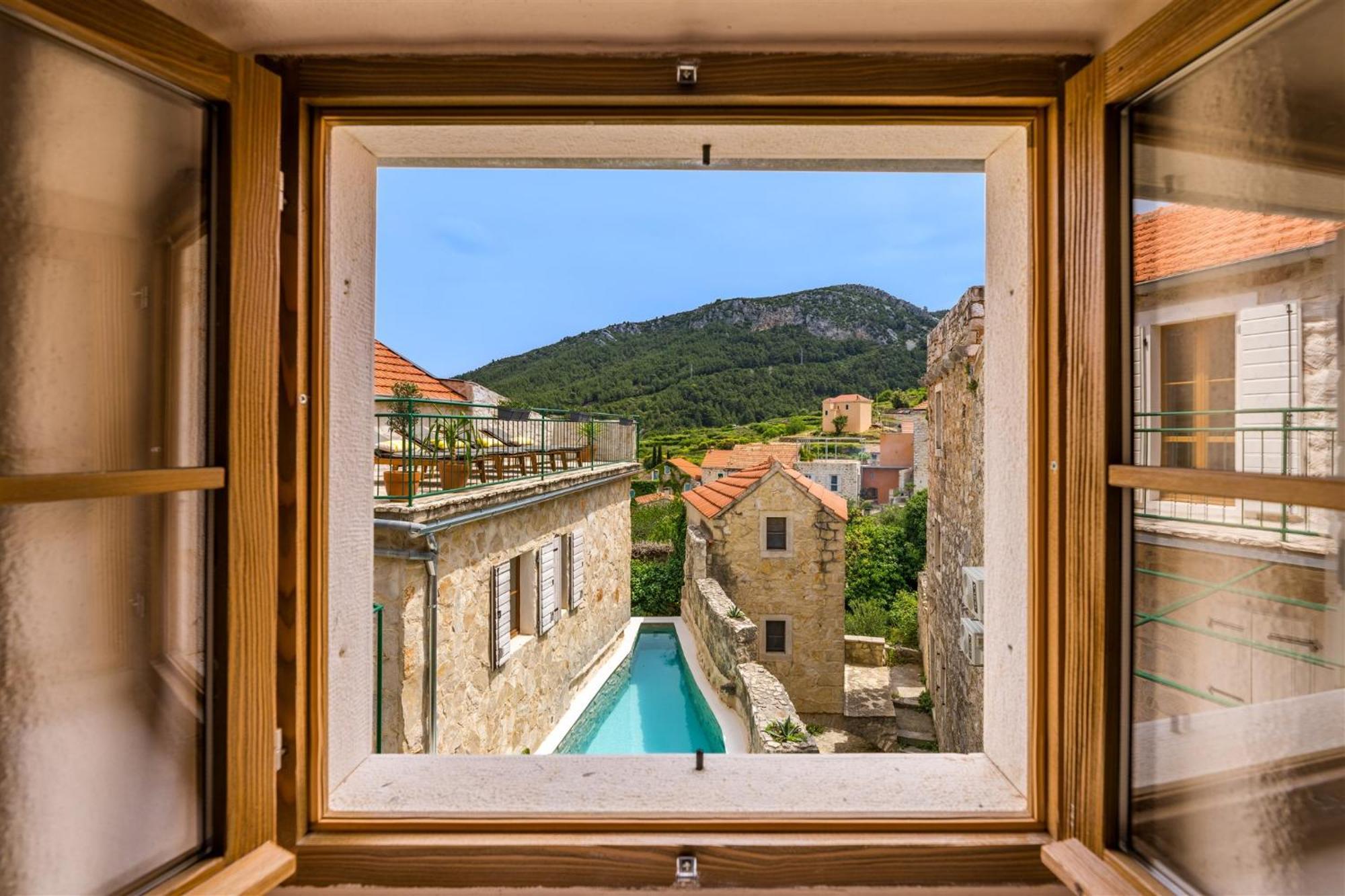 Dvor Pitve Villas イェルサ エクステリア 写真