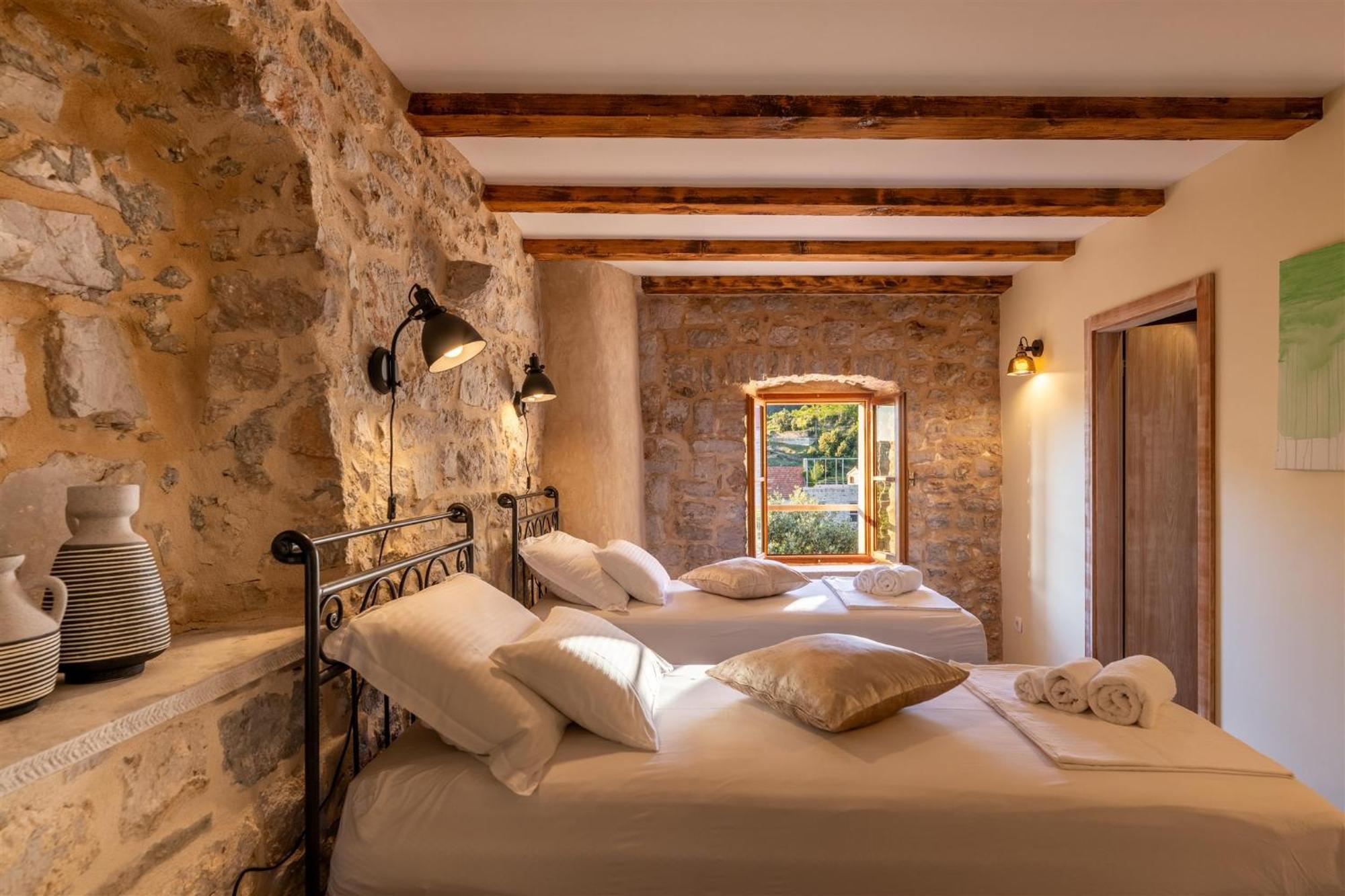 Dvor Pitve Villas イェルサ 部屋 写真