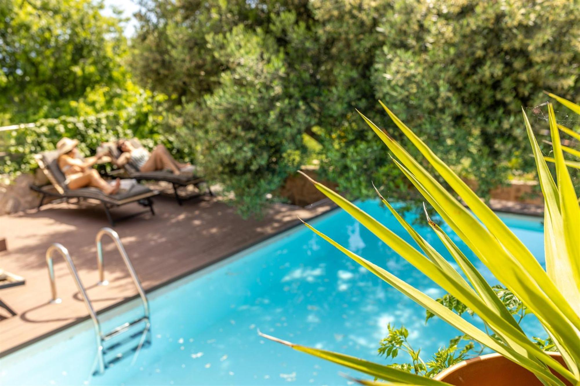 Dvor Pitve Villas イェルサ エクステリア 写真
