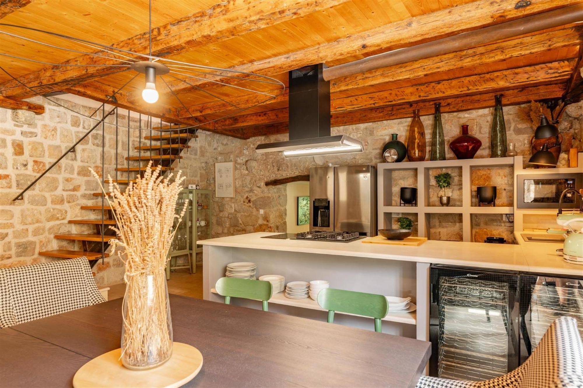 Dvor Pitve Villas イェルサ 部屋 写真